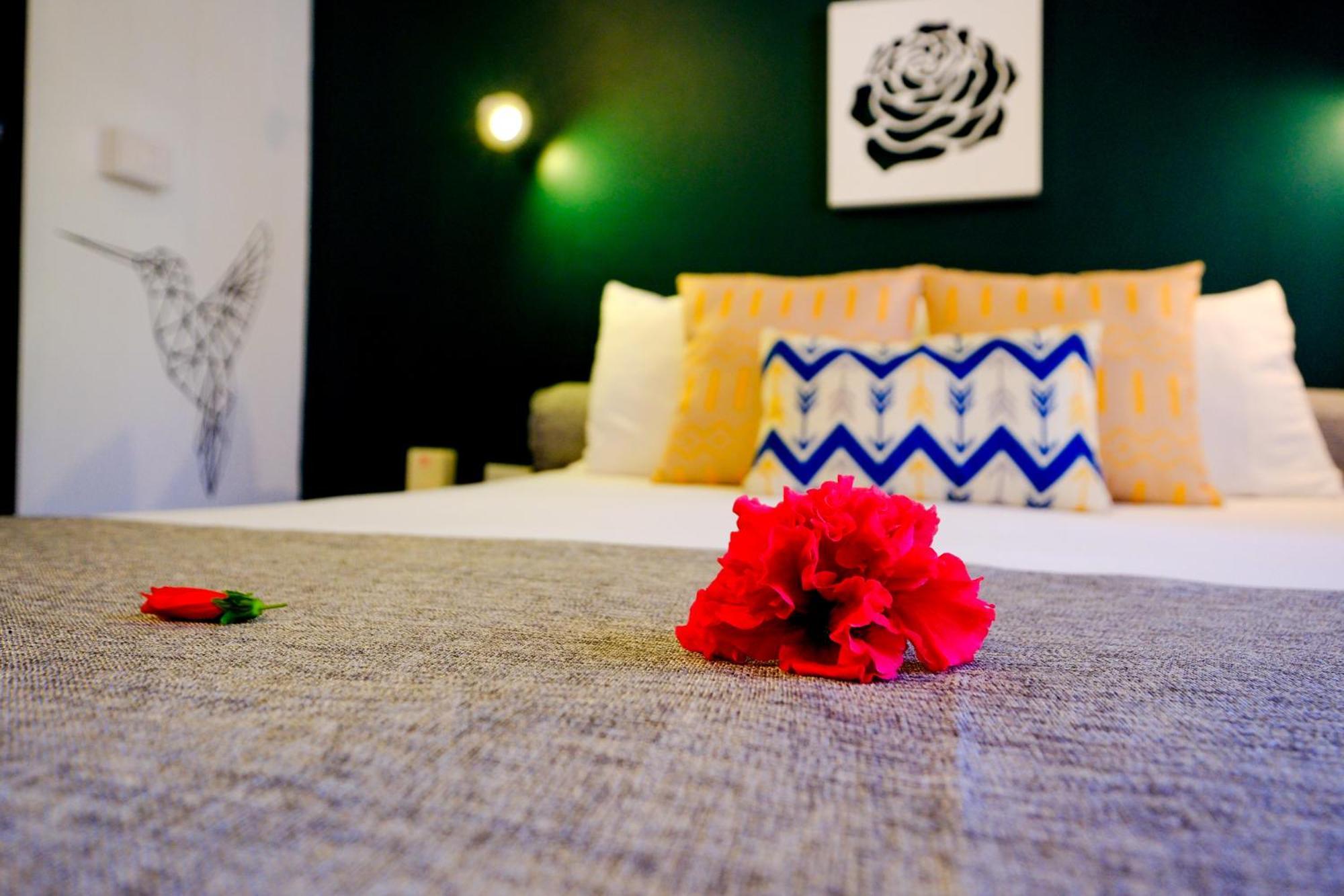 Hotel Enjoy Лас Теренас Екстериор снимка